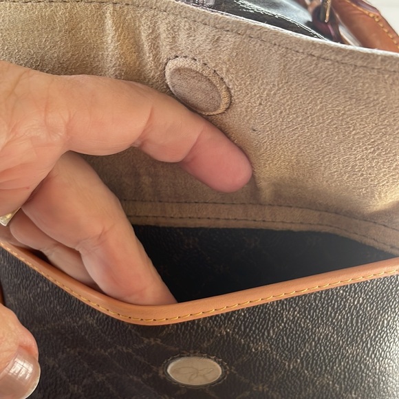 Rioni Moda Italia Large Boston Bag Satchel Handbag with Exterior Pockets - Picture 5 of 15